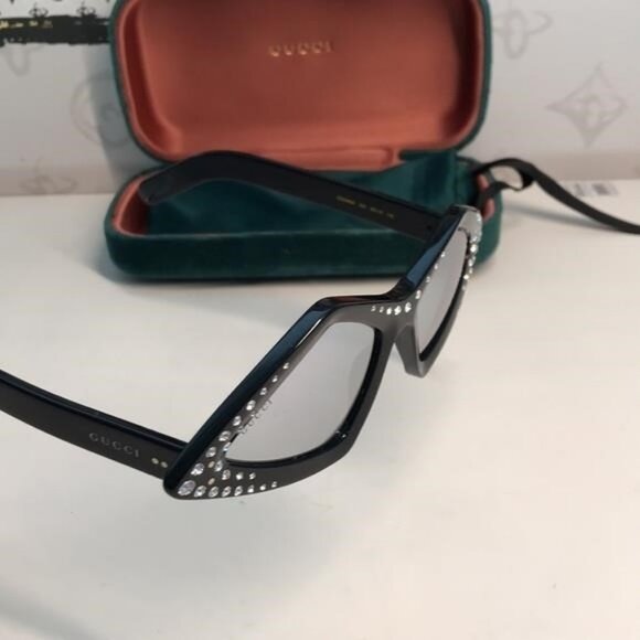 New Authentic Gucci Black Rhinestone Sunglasses. GG0496s 004 main image 7